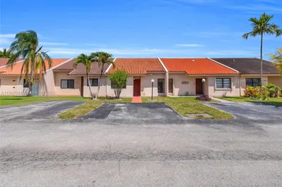 6323 SW 147th Place Cir 1