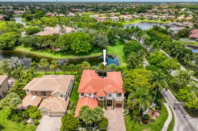 3581 Collonade Drive 1