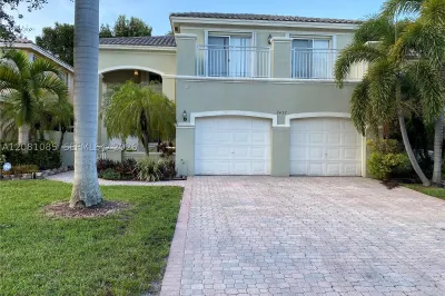 9457 NW 47th Ter 1