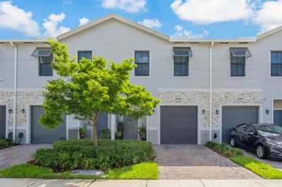 856 NW 3rd Way 1