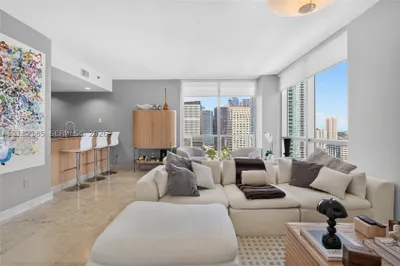 1060 Brickell Ave #2401 1