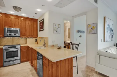 3180 S Ocean Dr #1709 1