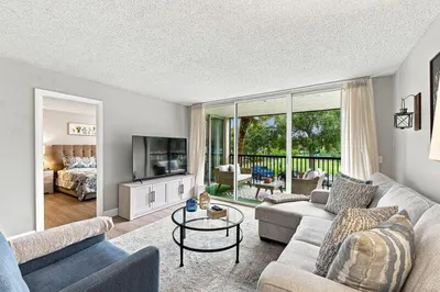 5260 NW 2nd Avenue #Unit 204 1