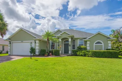 5625 Riverboat Circle Sw 1