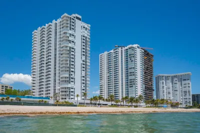 1370 S OCEAN Boulevard #905 1