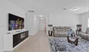 2802 Washington Dr Photo