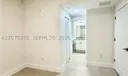 310 E 7th St #203 Photo