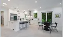 170 Commodore Drive Photo