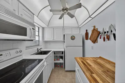 251 S Golf Boulevard #287 1
