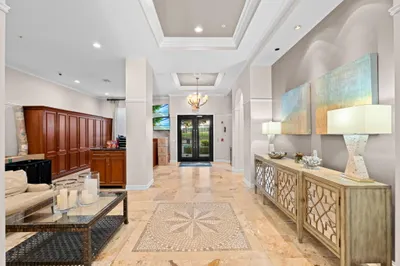 720 S Sapodilla Avenue #106 1