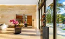 250 Ocean Blvd Photo