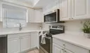 110 E Windsor Rd E Photo
