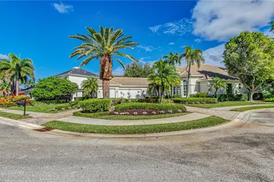 124 Pembroke Dr 1