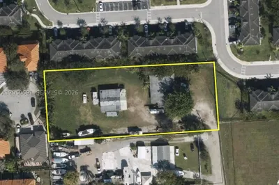 18140 SW 108th Ave 1