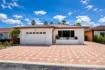 1204 SW 136th Pl 1