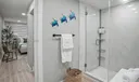 331 W 40th Pl Photo