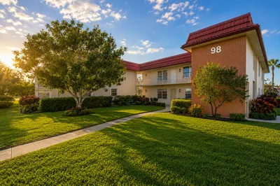 98 Spring Lake Drive #103 1