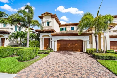 159 Tresana Boulevard #109 1