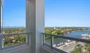 4401 Collins Ave #1815 Photo