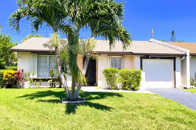 15640 Bottlebrush Circle 1