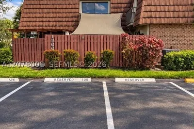 1200 SW 118th Ter #1200 1