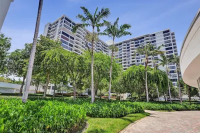 500 Three Islands Blvd #213 1