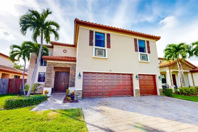 174 SE 35th Ave 1