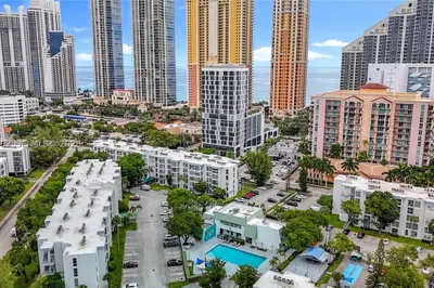 17560 Atlantic Blvd #501 1