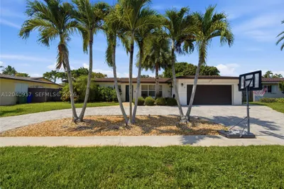 11700 NW 14th St 1