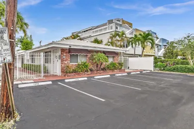 1219 NE 14th Avenue #1-5 1