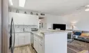 209 Brighton E Photo