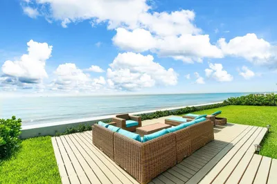 6081 Old Ocean 1