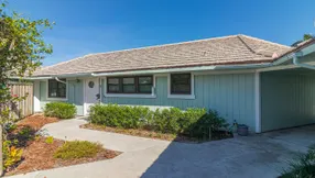 New Rental | Beautiful in Bella Vista | 1127 E Seminole Avenue #24b