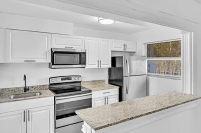 1601 S 57th Ave 1