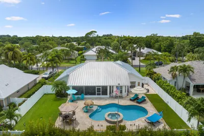 770 aerial backyard looking toward front