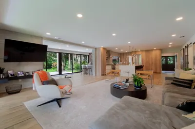 Living - Kitchen