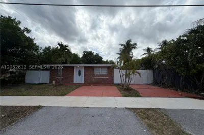4265 NW 5th Ave 0 1