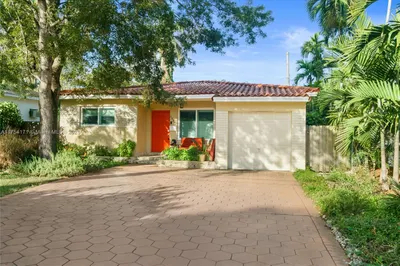 5436 SW 57th Ave