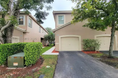 2020 Pompeii Ct 1