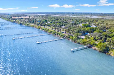 10007 S Indian River Drive 1