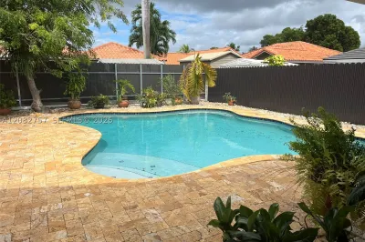 13253 NW 7th Ter 1