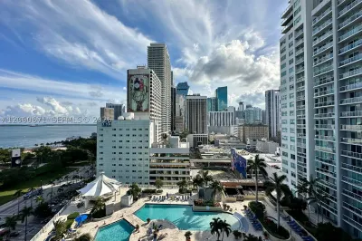 244 Biscayne Blvd #4307 1