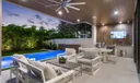 142 NE Wavecrest Way Photo