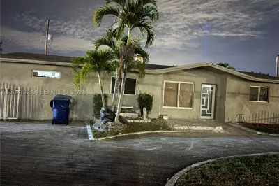 3355 NW 213th Ter 0 1