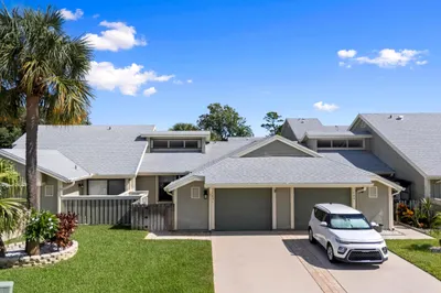 1431 SE Berwick Court 1