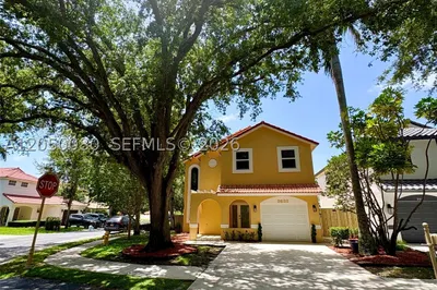 9833 NW 5th Ct 1