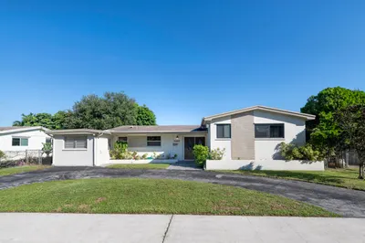 1185 NE 176th Street 1