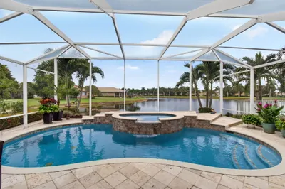 2271 Egret Cove Drive 1