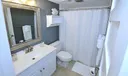 5575 NE Gulfstream Way Photo