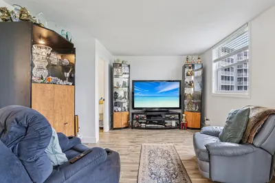 250 NW 67th Street #119 1